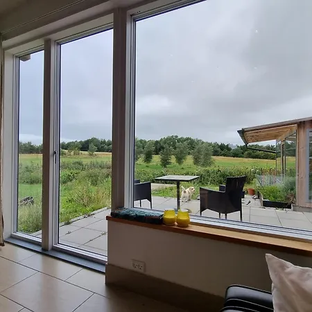 Gaestehuset Pa Agerholm 아파트 헬싱